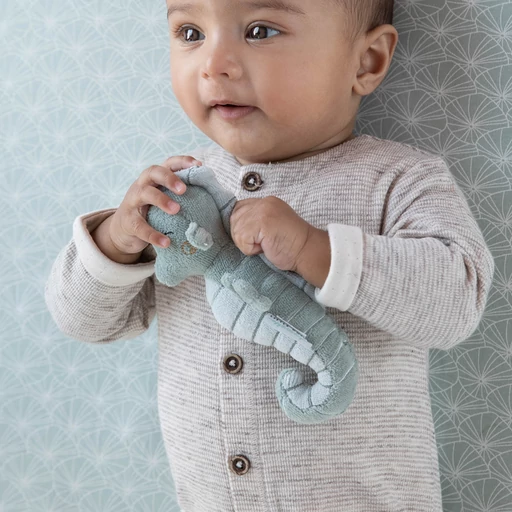 Little Dutch - Plüss csörgő - csikóhal - menta