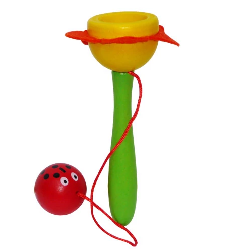 Fajáték - Kapd el a golyót - katicás