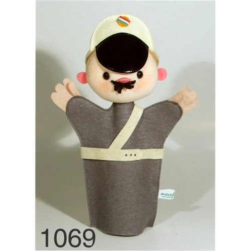 Kesztyűbáb - Rendőr