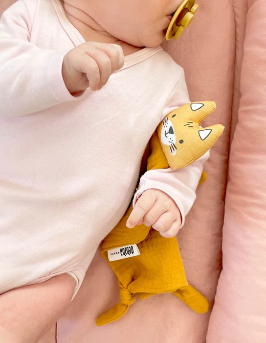 debaba KRAFT - Lujzi, a cica – szundikendő